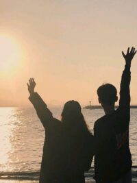 Ảnh bìa của Cả Tình Lẫn Tiền Tôi Đều Cần
