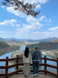 Ảnh bìa của Sương Đêm Băng Giá