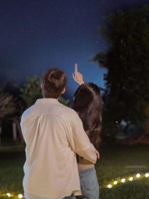 Ảnh bìa của Tôi Không Cần Anh